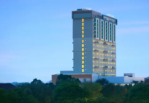 Aston Solo Hotel bintang 4 di Solo